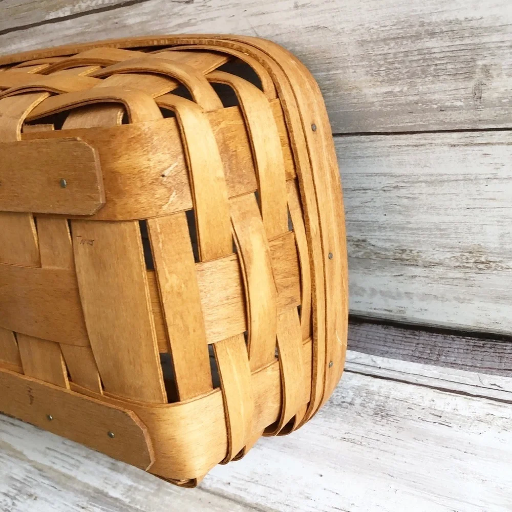 Longaberger Bread/Cracker Basket Vintage 1992 - NO LINING